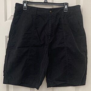 Tommy Bahama men’s shorts
Size 36, Black, In like new condition